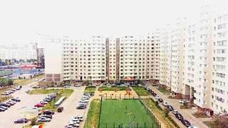 Апартаменты Apartment in heart of Astana Нур-Султан Апартаменты с балконом-5